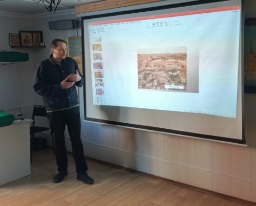 В храме святителя Макария (Невского), митрополита Московского и Коломенского, в Бутырском состоялась встреча на тему «Что изучает библейская археология»