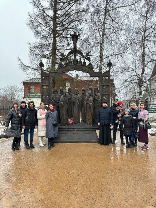 Молодежная группа Северо-Восточного викариатства совершила паломническую поездку в Псковскую землю