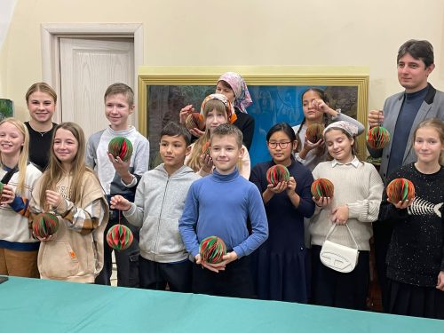 В воскресной школе храма Живоначальной Троицы при бывшем приюте Бахрушиных начали готовиться к Рождественскому концерту