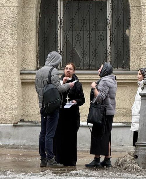 Миссионеры храма иконы Божией Матери «Неопалимая Купина» в Отрадном приняли участие в общемосковской уличной миссии