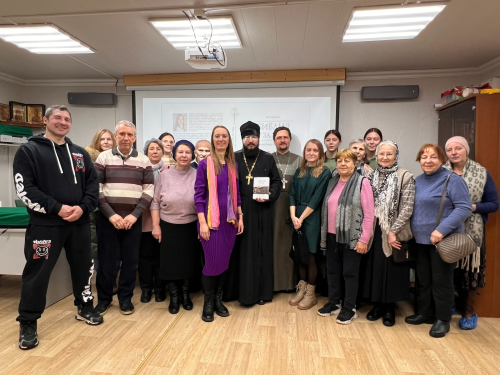 Новое учебно-методическое пособие «Библия за год» презентовали в храме святителя Макария (Невского), митрополита Московского и Коломенского, в Бутырском