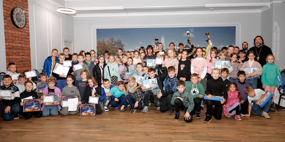 На территории храма преподобного Сергия Радонежского в Бибиреве была проведена игра-викторина «Покровские старты-2025»