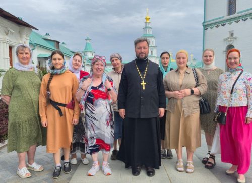 Паломническая поездка Общины сестёр Милосердия и прихожан храма святого благоверного князя Димитрия Донского в Раеве в Воскресенский Ново-Иерусалимский монастырь
