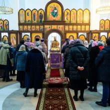 Митрополит Арсений совершил Литургию Преждеосвященных Даров в храме Усекновения главы Святого Пророка Предтечи и Крестителя Господня Иоанна в поселке Северный