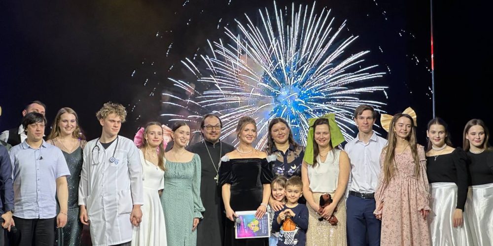 «Квартирник для Золушки» в поддержку воинов СВО