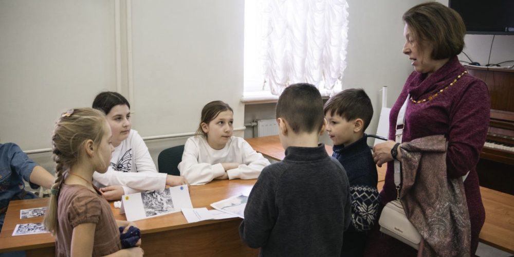 Викторина по Ветхому Завету прошла в детской воскресной школе храма Покрова Пресвятой Богородицы в Медведкове