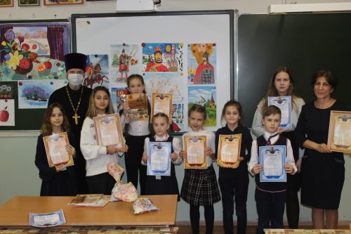 Торжественное награждение участников конкурса детского и педагогического творчества «Александр Невский: Восток и Запад –историческая память народа»