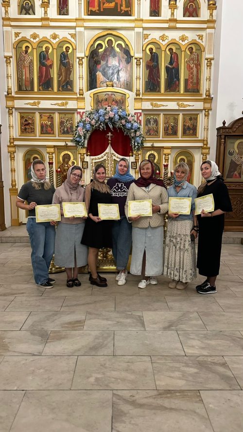 Обучение в школе флористики «Отрада» при храме святителя Николая Мирликийского в Отрадном