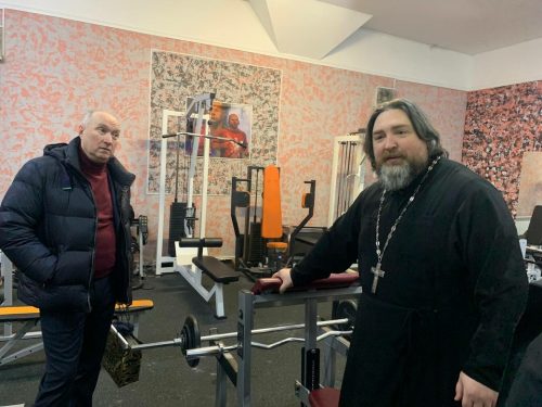 Главы муниципальных округов Бибирево и Алтуфьево посетили храм преподобного Сергия Радонежского в Бибиреве