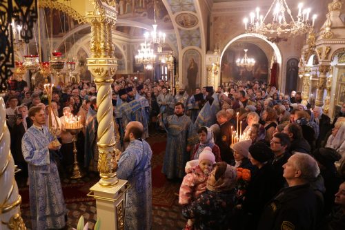Управляющий Северо-Восточным викариатством совершил Божественную литургию в храме иконы Божией Матери «Нечаянная Радость»