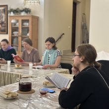 При храме иконы Божией Матери «Неопалимая Купина» в Отрадном состоялась очередная встреча по изучению Евангелия