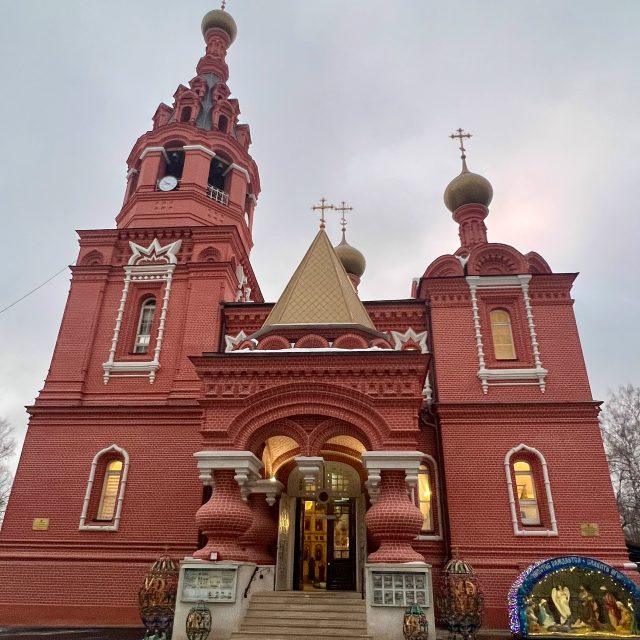 Предстоящее служение управляющего Северо-Восточным Московским викариатством митрополита Звенигородского Арсения