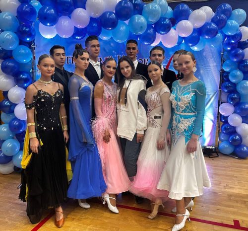 Ученики школы бального танца «Душа» при православной школе имени преподобного Сергия Радонежского в усадьбе Свиблово выступили на турнире в Тамбове
