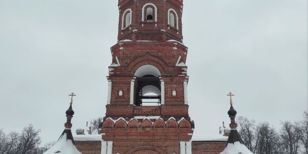 Прихожане храма иконы Божией Матери «Неопалимая Купина» в Отрадном совершили паломничество к святыням Павловского Посада