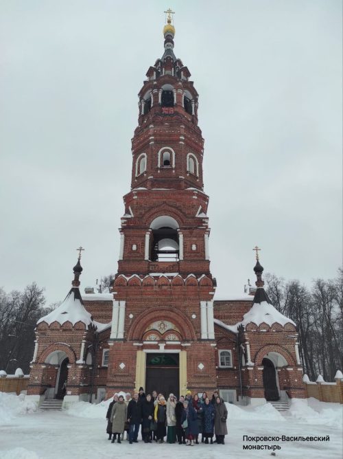 Прихожане храма иконы Божией Матери «Неопалимая Купина» в Отрадном совершили паломничество к святыням Павловского Посада