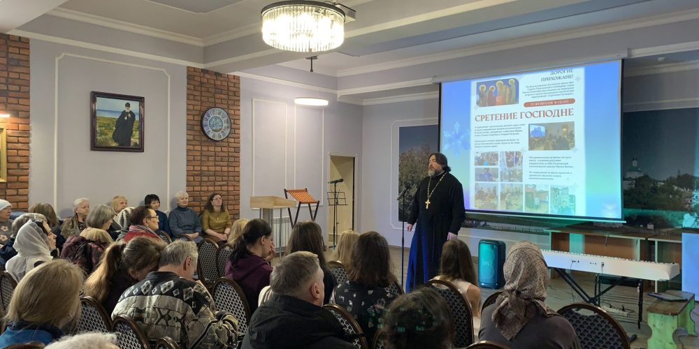 Музыкально-поэтическая встреча прошла в храме Собора Московских Святых в Бибиреве