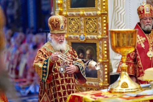 В день памяти равноапостольных Мефодия и Кирилла Предстоятель Русской Церкви совершил Литургию в Храме Христа Спасителя