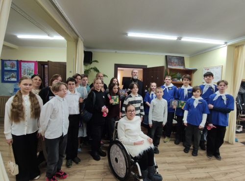 В воскресной школе храма святых мучеников Адриана и Наталии в Бабушкине состоялся отборочный тур интеллектуального турнира Северо-Восточного викариатства по основам православной веры