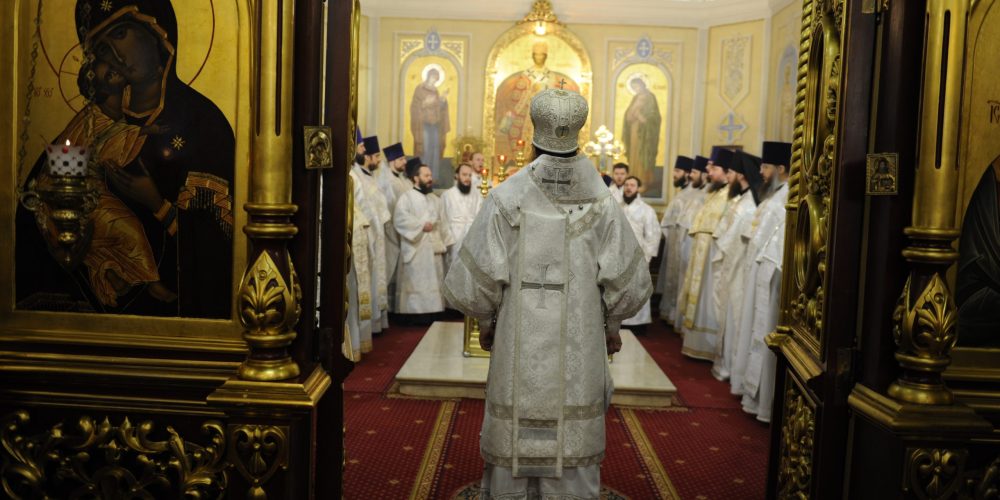 В храме Воздвижения Креста Господня в Алтуфьеве состоялась соборная Литургия духовенства Северо-Восточного викариатства