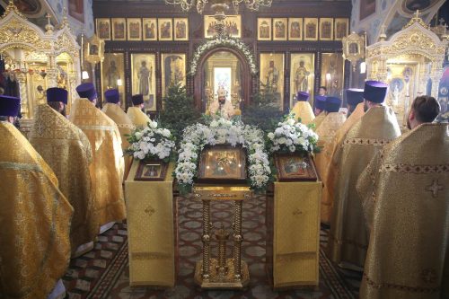 В Неделю по Богоявлении архиепископ Егорьевский Матфей совершил Божественную литургию в храме иконы Божией Матери «Нечаяная Радость» в Марьиной роще