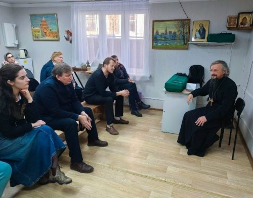 В храме святителя Макария (Невского), митрополита Московского и Коломенского, в Бутырском доктор богословия и профессор библеистики – игумен Арсений (Соколов) прочитал лекцию о двенадцати малых пророках
