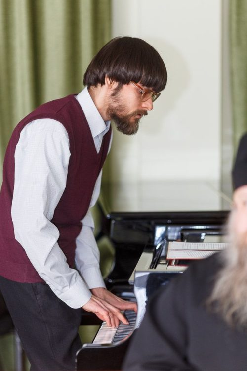 Музыкальная комедия «Мистер Х. едет в Мещеры» показана в храме Покрова Пресвятой Богородицы в Медведкове