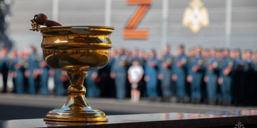 Клирик храма Тихвинской иконы Божией матери в Алексеевском совершил молебен в Академии ГПС МЧС России