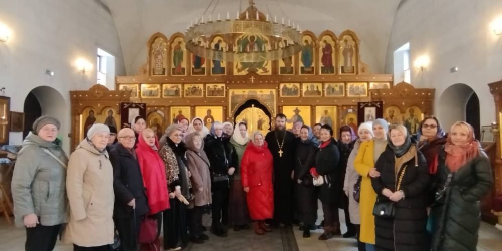 Общественные советники Северо-Восточного округа посетили с экскурсией храме святой равноапостольной княгини Ольги в Останкине