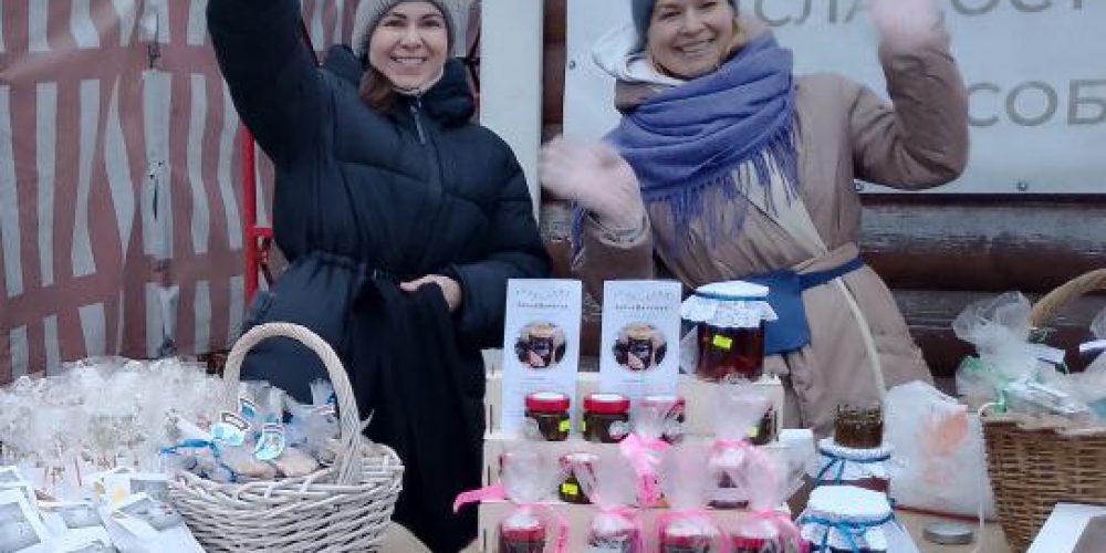 Благотворительная ярмарка при храме святителя Макария (Невского), митрополита Московского и Коломенского, в Бутырском