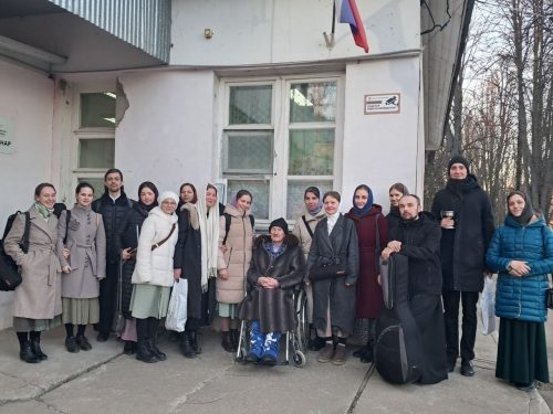 Молодежь храма святого благоверного князя Александра Невского в Лианозове посетила подопечных больницы в г. Краснозаводске