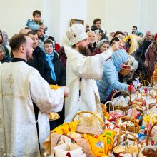 В Великую Субботу митрополит Арсений совершил Литургию в храме Успения Пресвятой Богородицы в Останкине
