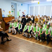 Митрополит Арсений посетил пасхальный концерт в Центре образования «Знак»