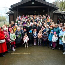 Митрополит Арсений совершил Божественную Литургию во временном храме святых Жен-Мироносиц Патриаршего подворья храма иконы Божией Матери «Отрада и Утешение» в Ярославском