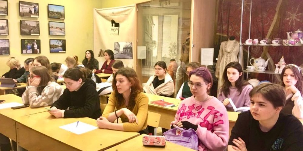 Состоялся международный круглый стол «Христианская культура и славянский мир»