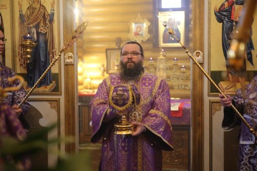 Архиерейское Богослужение в храме благоверного князя Александра Невского в Лианозове