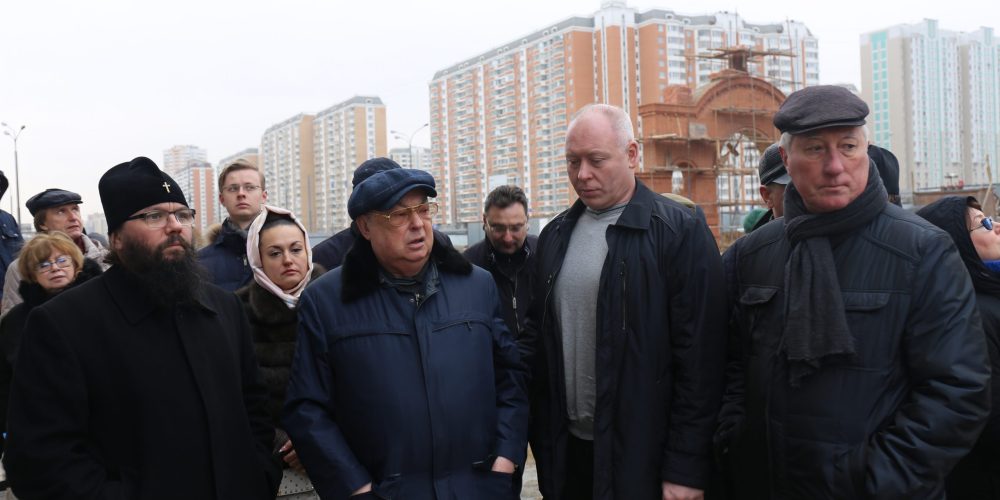 Архиепископ Матфей принял участие в объезде строящихся храмов