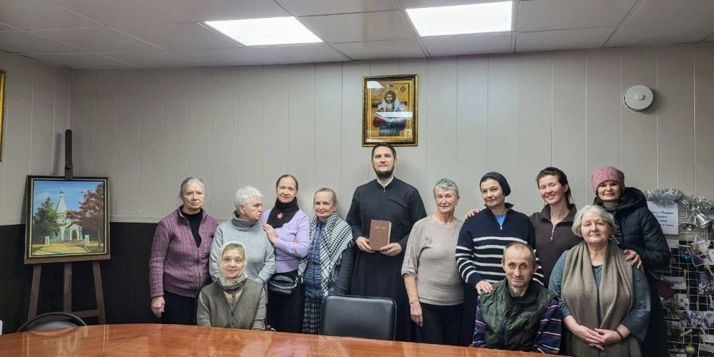 На просветительских курсах при храме святого благоверного князя Димитрия Донского в Раеве подвели итоги года