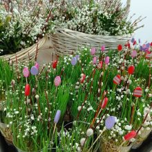 Воспитанники воскресной школы храма Успения Пресвятой Богородицы в Останкине создали пасхальный декор