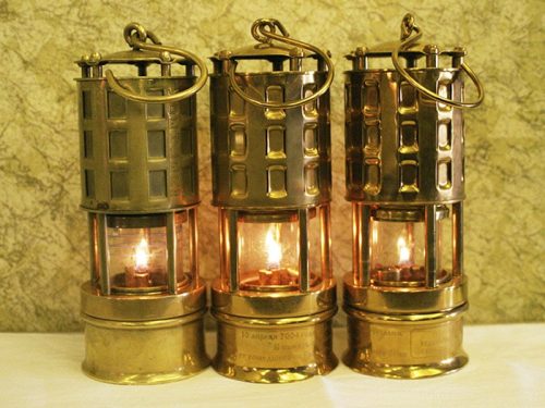 Благодатный огонь можно будет получить в храме иконы Божией Матери «Нечаянная Радость» в Марьиной роще