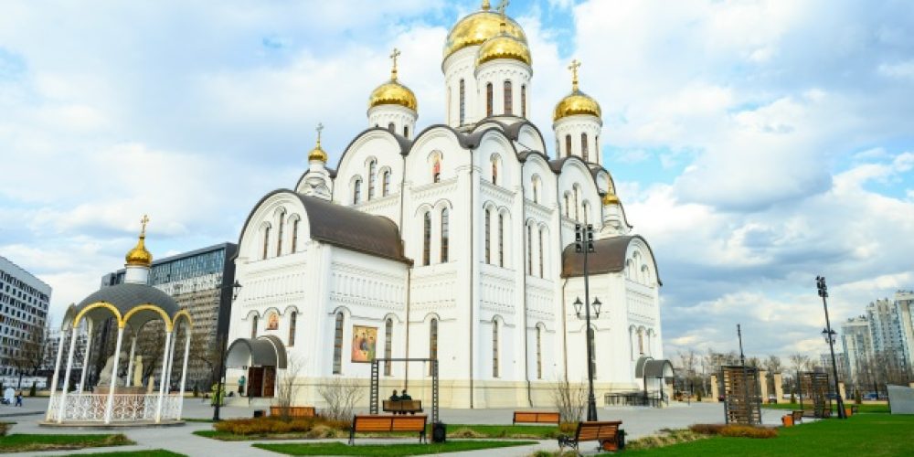 Предстоящее служение управляющего Северо-Восточным Московским викариатством митрополита Звенигородского Арсения на Страстной Седмице