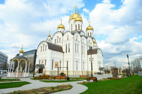 Предстоящее служение управляющего Северо-Восточным Московским викариатством митрополита Звенигородского Арсения на Страстной Седмице