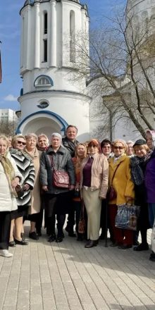 На территории храма преподобного Сергия Радонежского в Бибиреве состоялась миссионерская экскурсия для группы общественных советников одноименного района