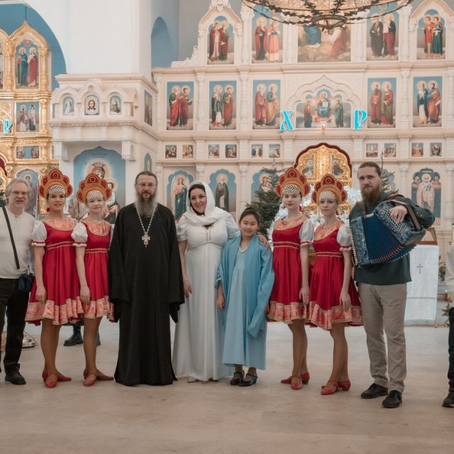 Воскресная школа храма Живоначальной Троицы при бывшем приюте Бахрушиных приглашает на Пасхальный концерт