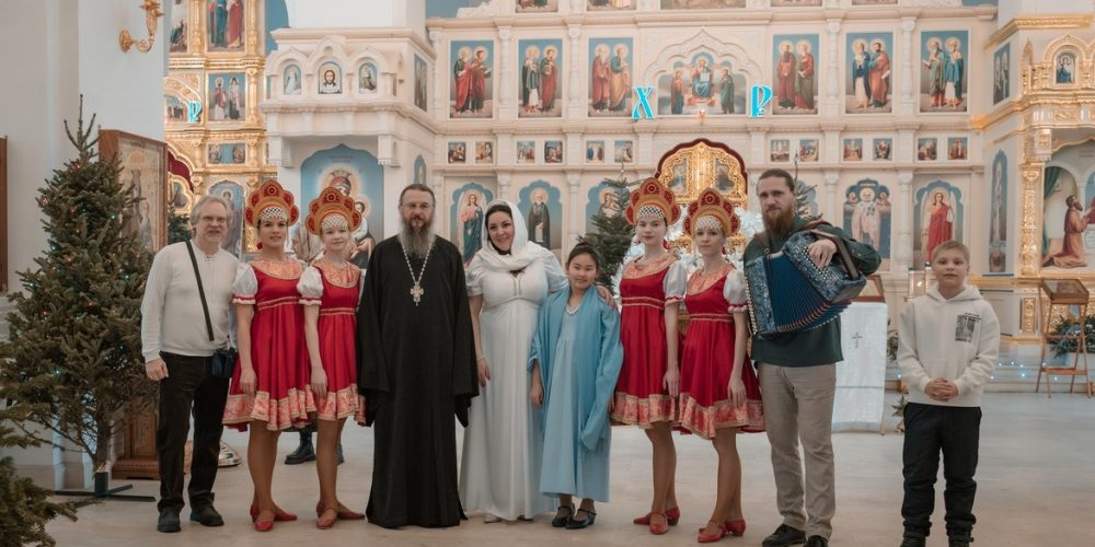 Воскресная школа храма Живоначальной Троицы при бывшем приюте Бахрушиных приглашает на Пасхальный концерт