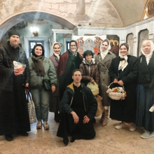 Пасхальное миссионерское дежурство в храме Положения Ризы Пресвятой Богородицы во Влахерне, в Леонове