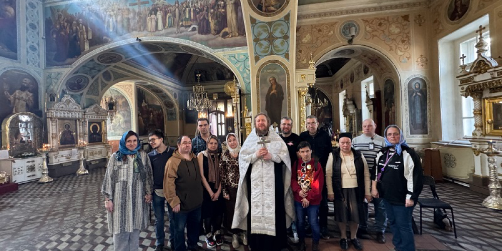 В храме иконы Божией Матери «Нечаянная Радость» в Марьиной Роще состоялось Соборование членов общества «Феникс»