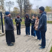 В храме иконы Божией Матери «Неопалимая Купина» в Отрадном состоялась пасхальная экскурсия для иностранных студентов