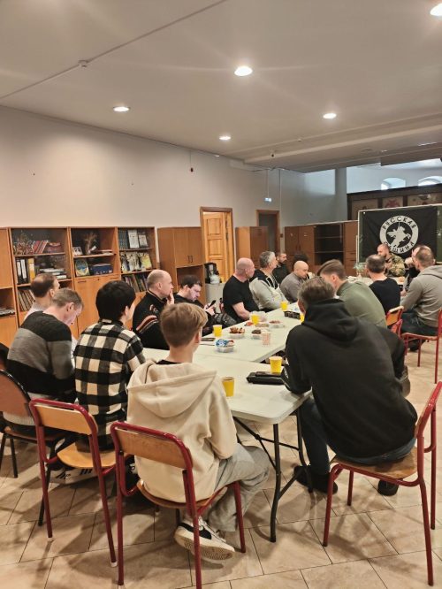 Представители Русской общины Северо-Восточного округа посетили храм Торжества Православия в Алтуфьево