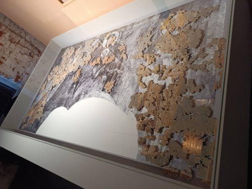 Прихожане храма святых мучеников Адриана и Наталии в Бабушкине посетили выставку «Восстает во славе»