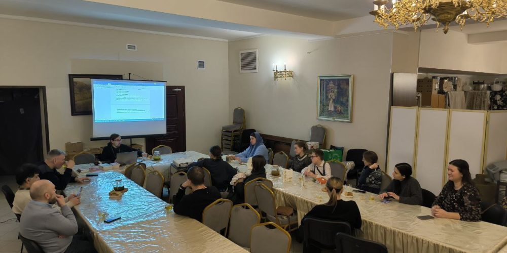 В храме иконы Божией Матери «Неопалимая Купина» в Отрадном прошло миссионерское собрание, на котором обсудили итоги миссии за год